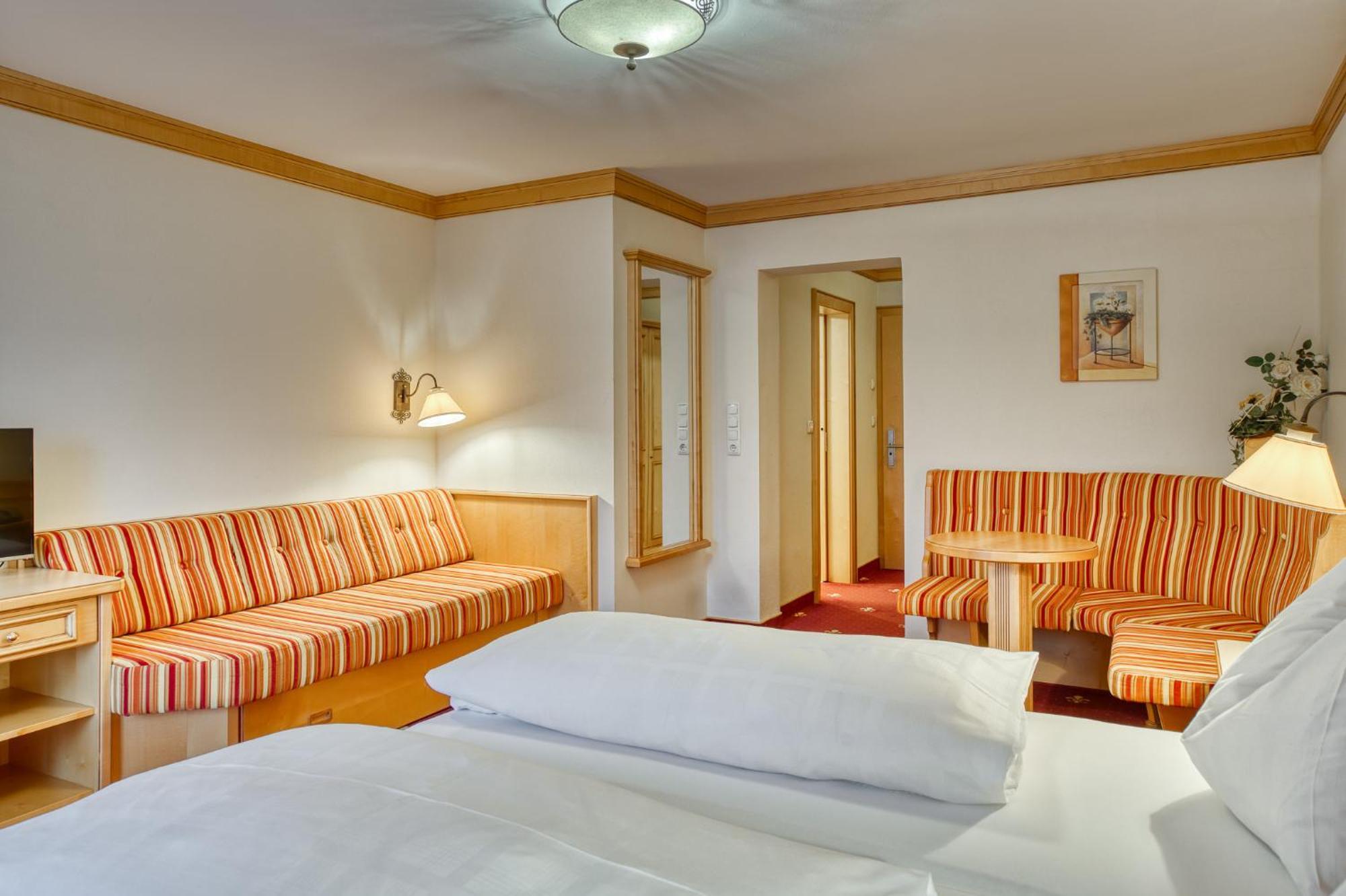 Hotel Alte Post Fieberbrunn Bilik gambar